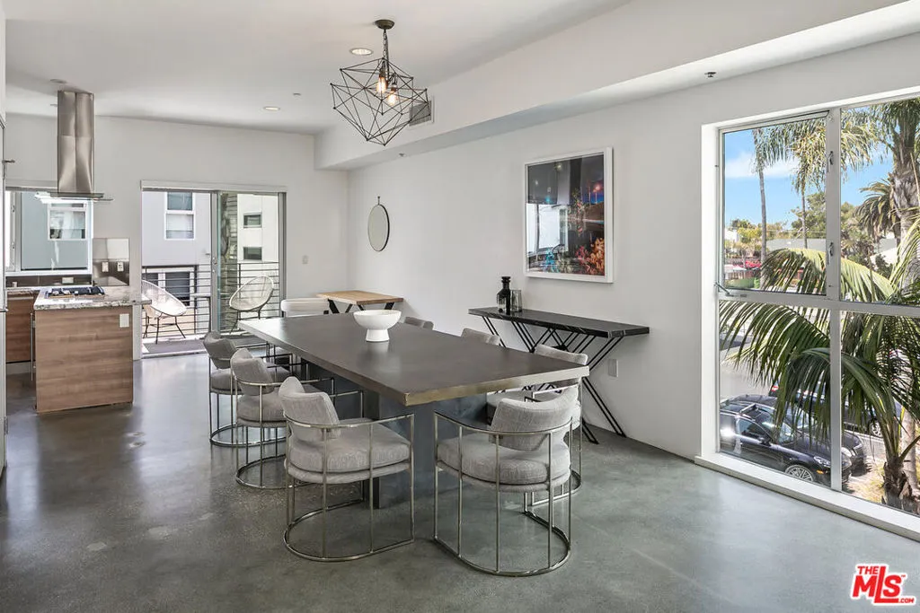3119 Via Dolce 118, Marina Del Rey, California 90292 home-pic-4