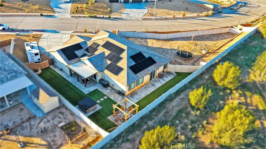 7249 Dayton, Hesperia, California 92345