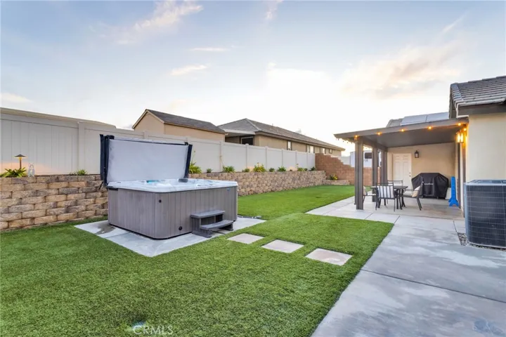 7249 Dayton, Hesperia, California 92345