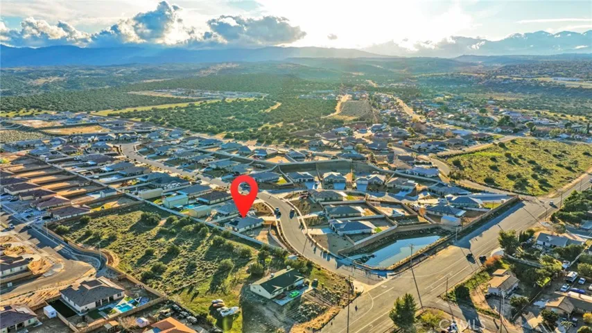 7249 Dayton, Hesperia, California 92345