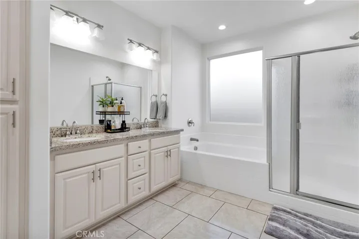 7249 Dayton, Hesperia, California 92345