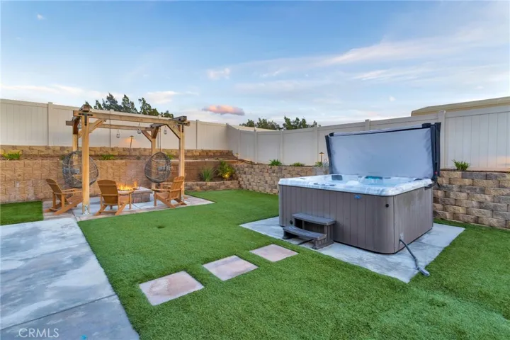 7249 Dayton, Hesperia, California 92345