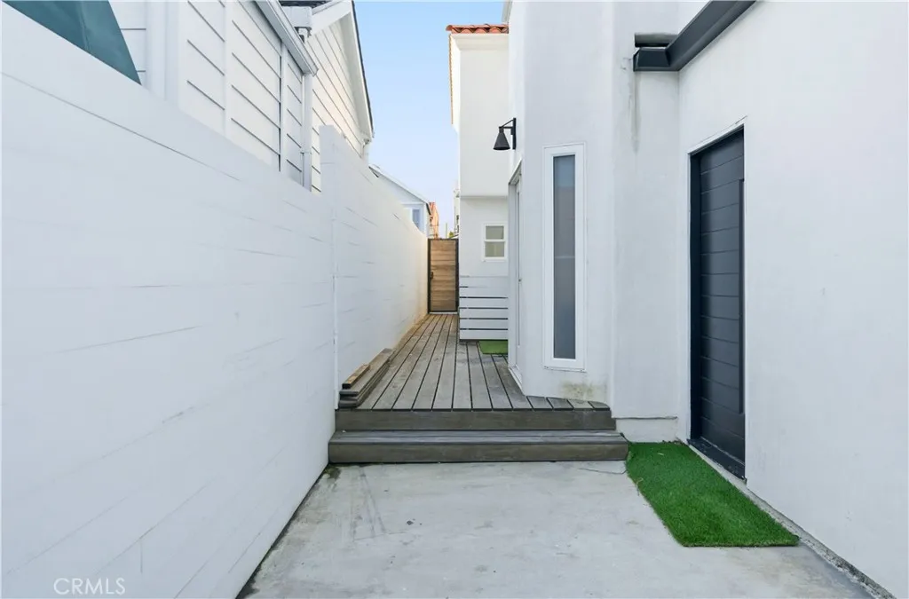 32 56th, Long Beach, California 90803 home-pic-37