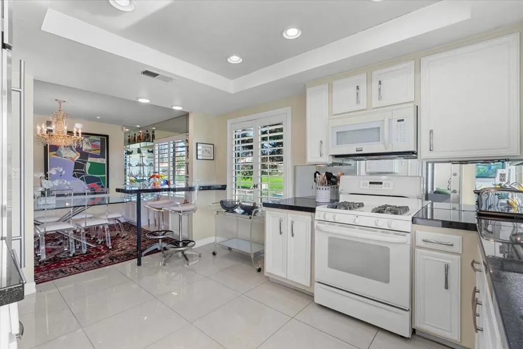1 Cueta Drive, Rancho Mirage, California 92270 home-pic-14
