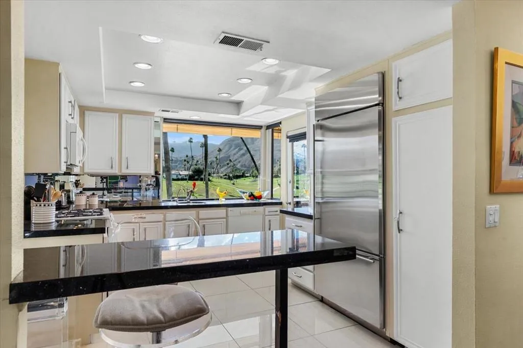 1 Cueta Drive, Rancho Mirage, California 92270 home-pic-11