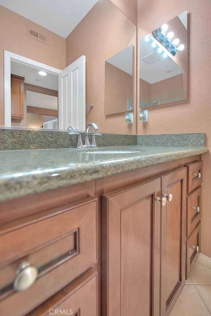 12347 Hollyhock 1, Rancho Cucamonga, California 91739 home-pic-13