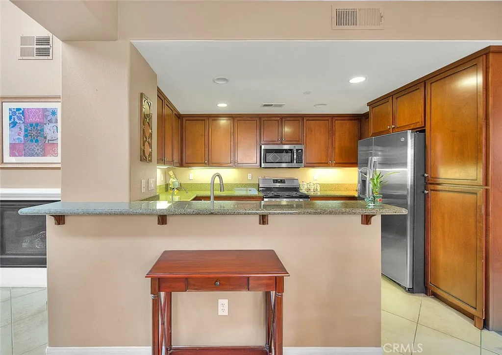 12347 Hollyhock 1, Rancho Cucamonga, California 91739 home-pic-11