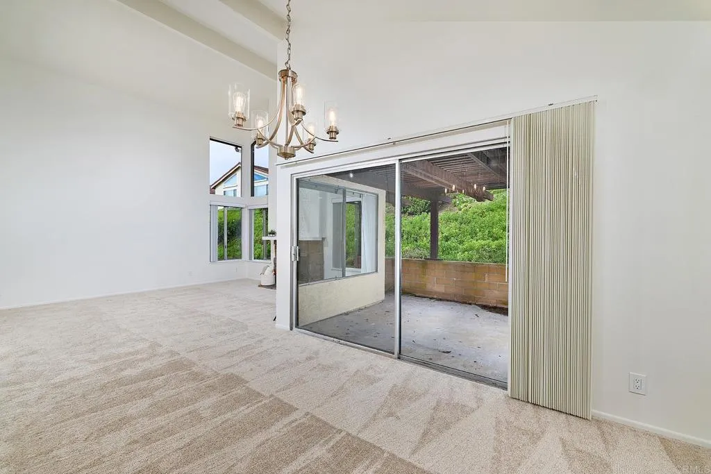 1128 Calle Del Baston, San Marcos, California 92078 home-pic-15