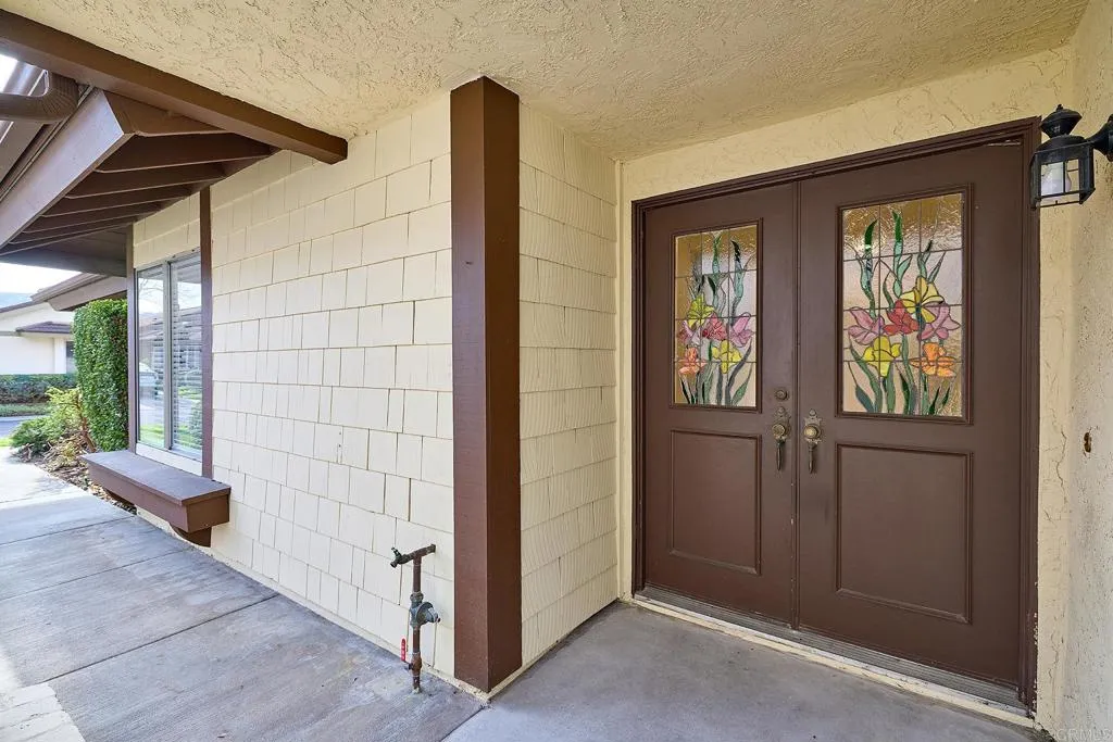 1128 Calle Del Baston, San Marcos, California 92078 home-pic-6