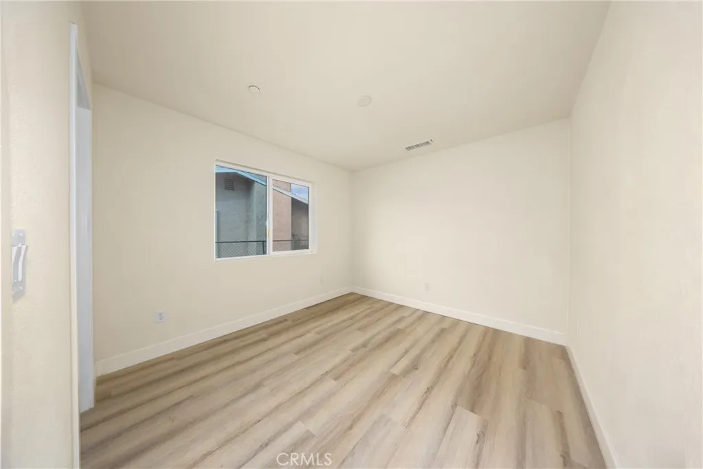 16241 Chestnut Street, Hesperia, California 92345 home-pic-34