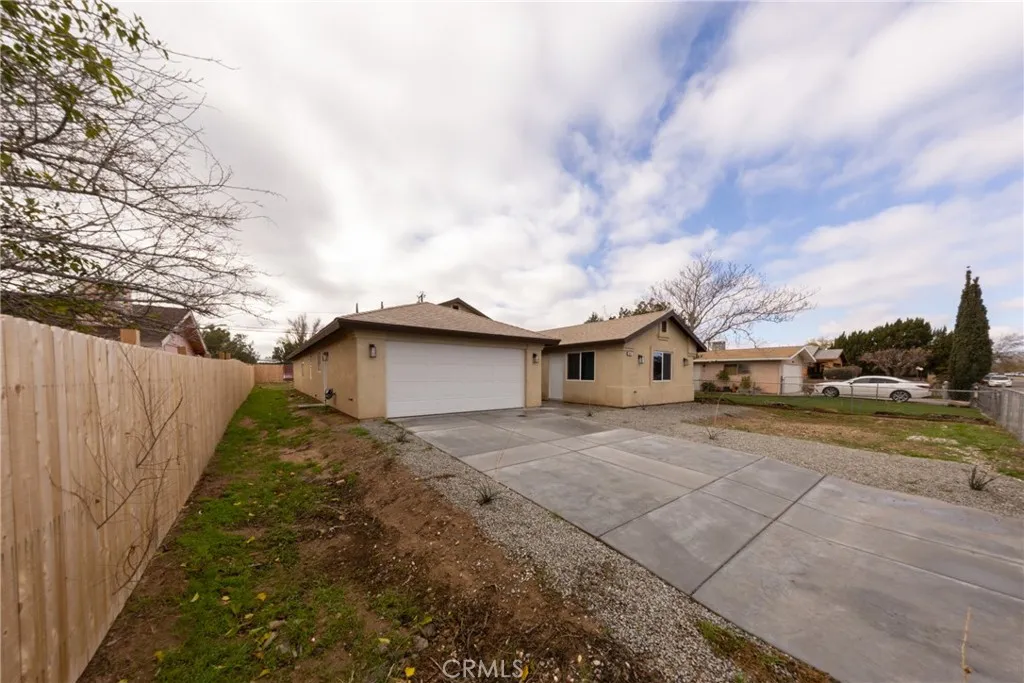 16241 Chestnut Street, Hesperia, California 92345 home-pic-5