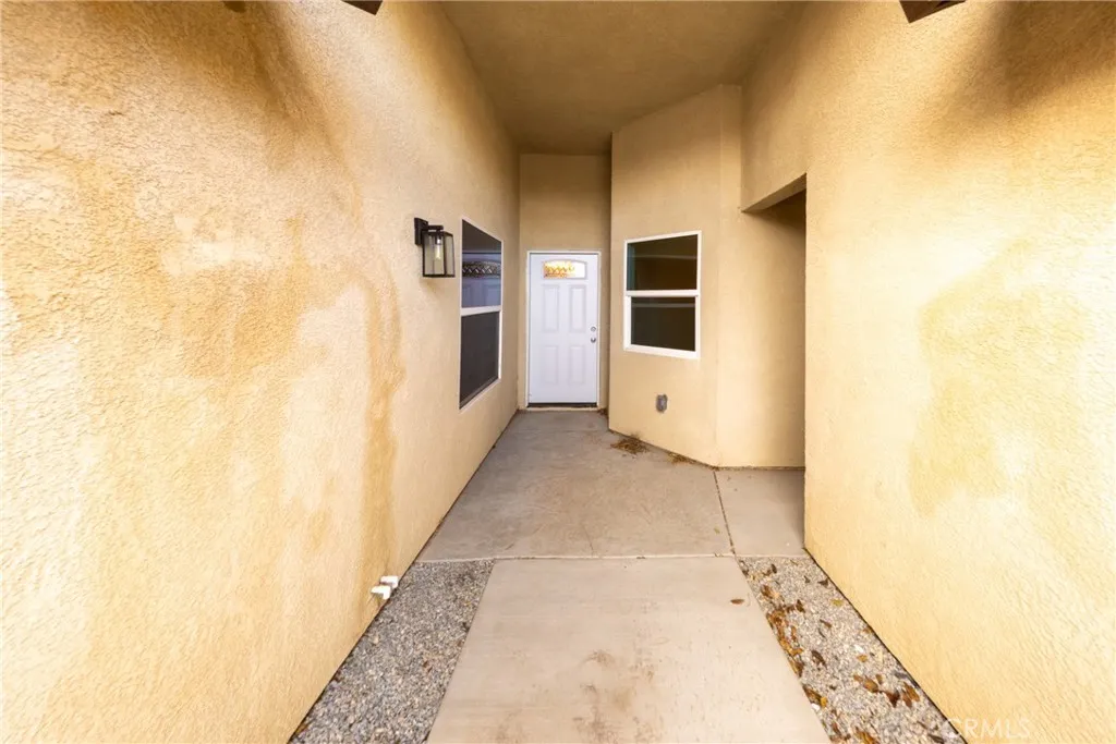 16241 Chestnut Street, Hesperia, California 92345 home-pic-9
