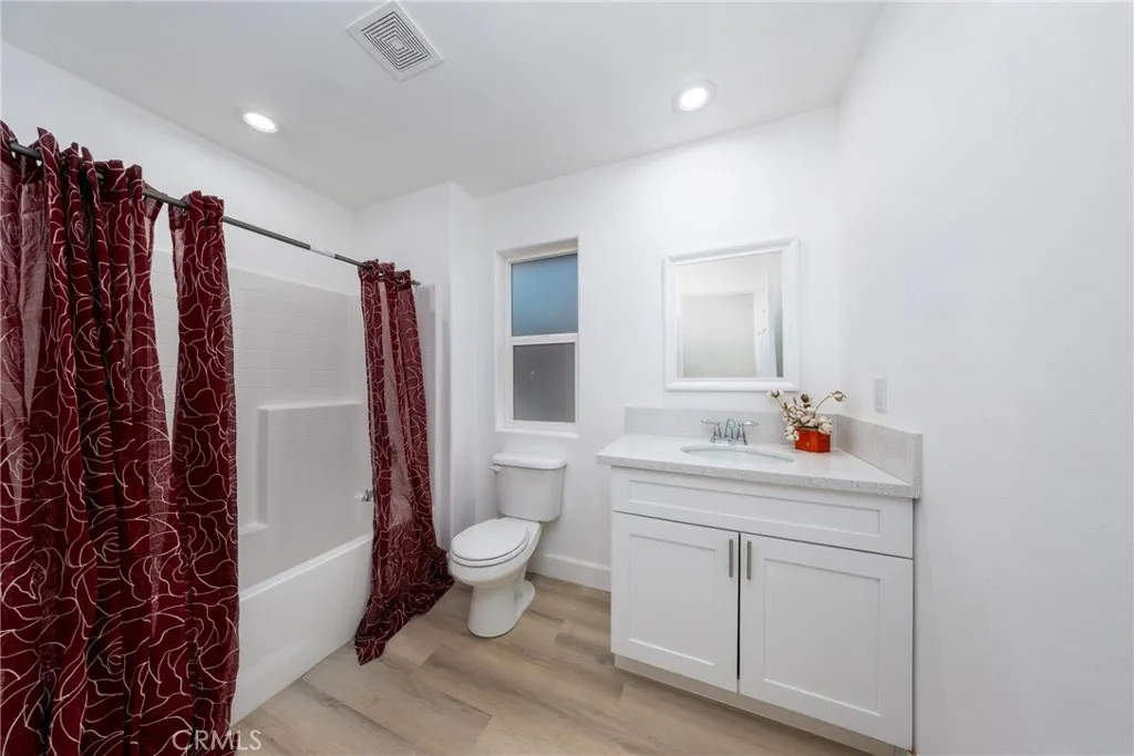 16241 Chestnut Street, Hesperia, California 92345 home-pic-36