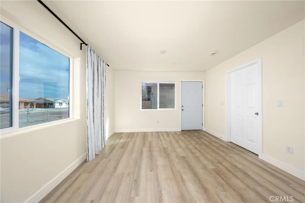16241 Chestnut Street, Hesperia, California 92345 home-pic-44