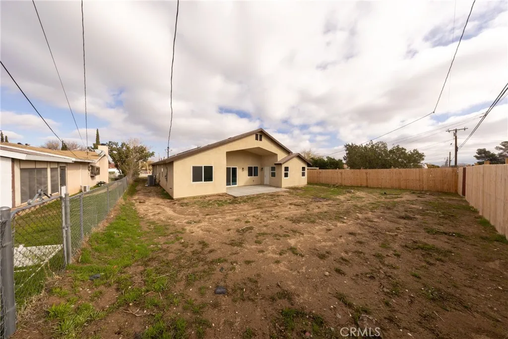 16241 Chestnut Street, Hesperia, California 92345 home-pic-42