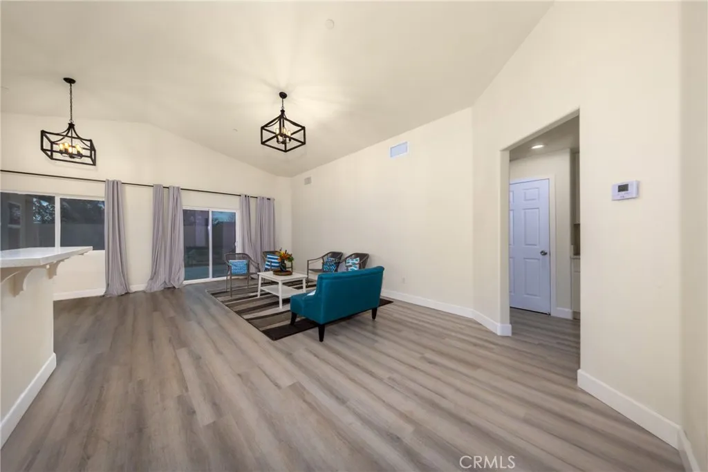 16241 Chestnut Street, Hesperia, California 92345 home-pic-11