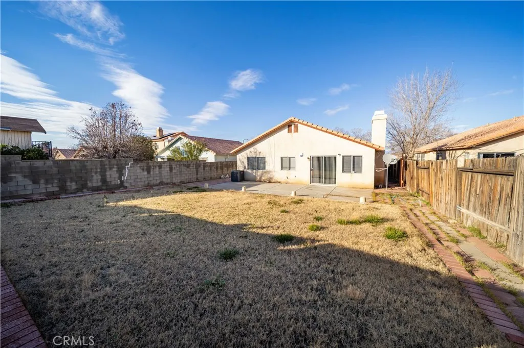 622 E Avenue J11, Lancaster, California 93535 home-pic-26