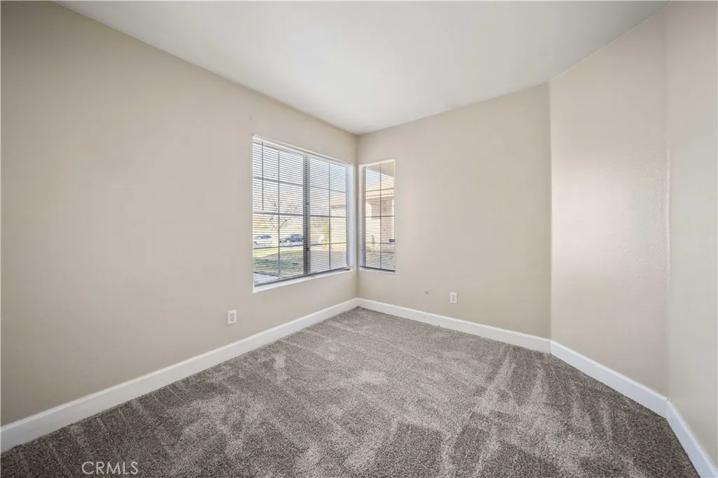 622 E Avenue J11, Lancaster, California 93535 home-pic-17