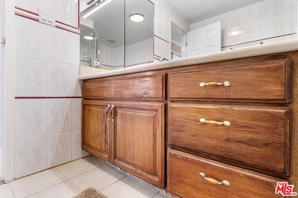 4265 Marina City Drive 601, Marina Del Rey, California 90292 home-pic-38