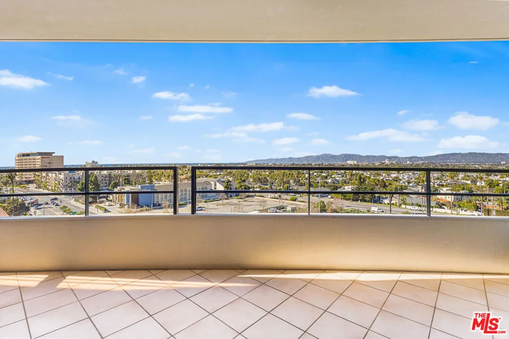 4265 Marina City Drive 601, Marina Del Rey, California 90292 home-pic-5