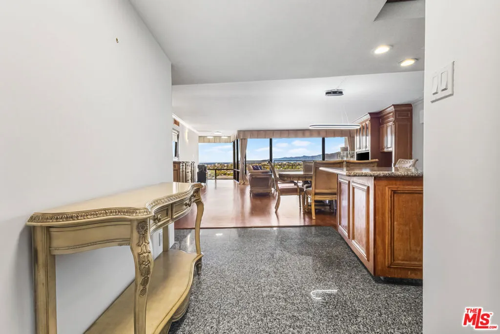 4265 Marina City Drive 601, Marina Del Rey, California 90292 home-pic-8