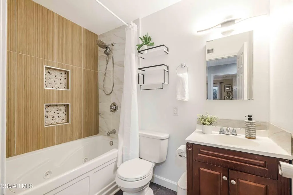 4706 Ocean Ln, Elk Grove, CA 95757 home-pic-24