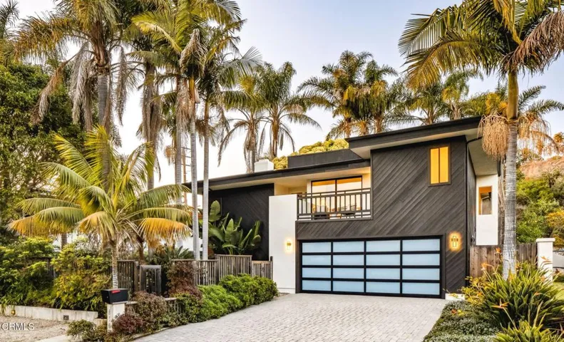 Front Exterior Twilight