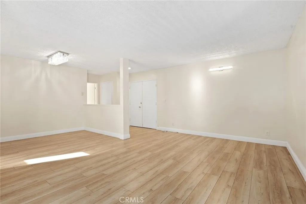 5651 Sumner Way 310, Culver City, California 90230 home-pic-4