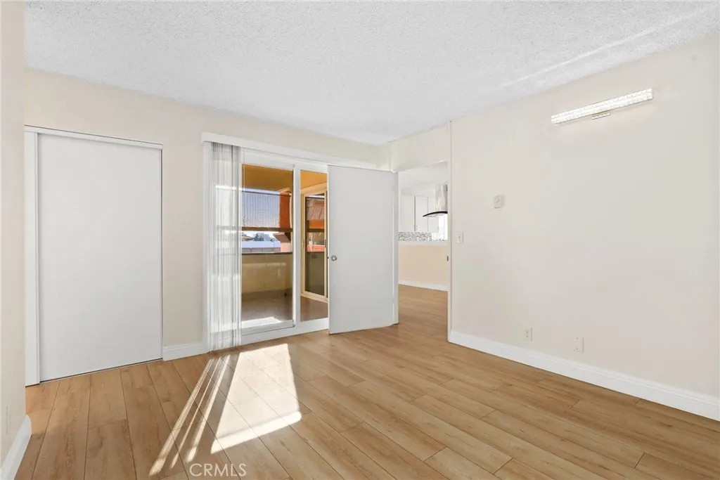 5651 Sumner Way 310, Culver City, California 90230 home-pic-18