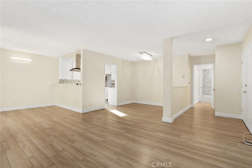 5651 Sumner Way 310, Culver City, California 90230 home-pic-2