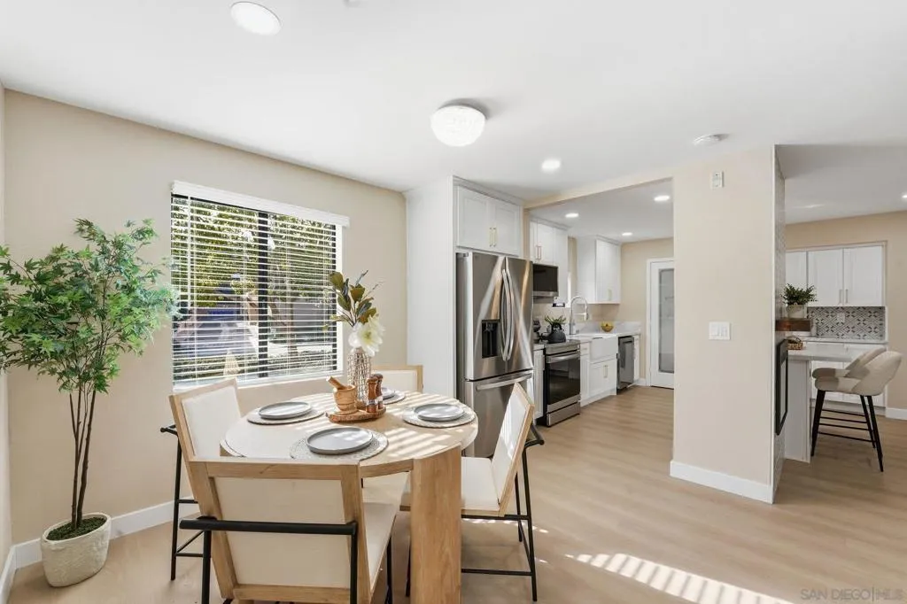 2564 Navarra Dr 115, Carlsbad, California 92009 home-pic-14