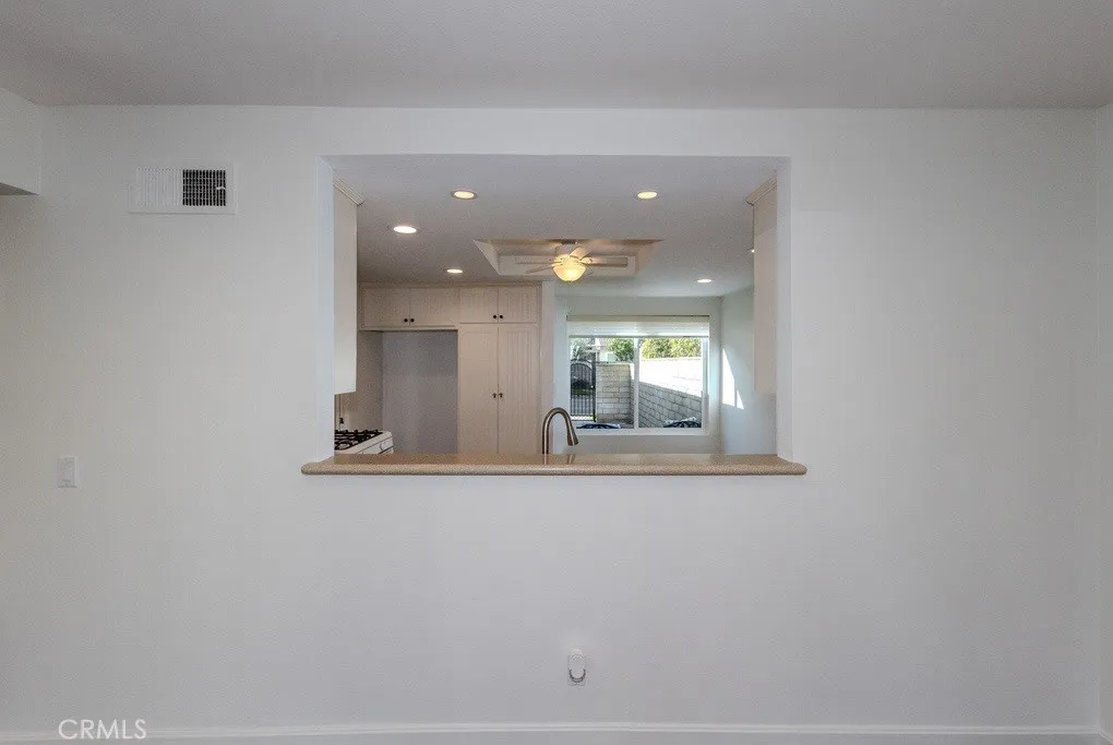 5559 E Vista Del Dia, Anaheim, California 92807 home-pic-16