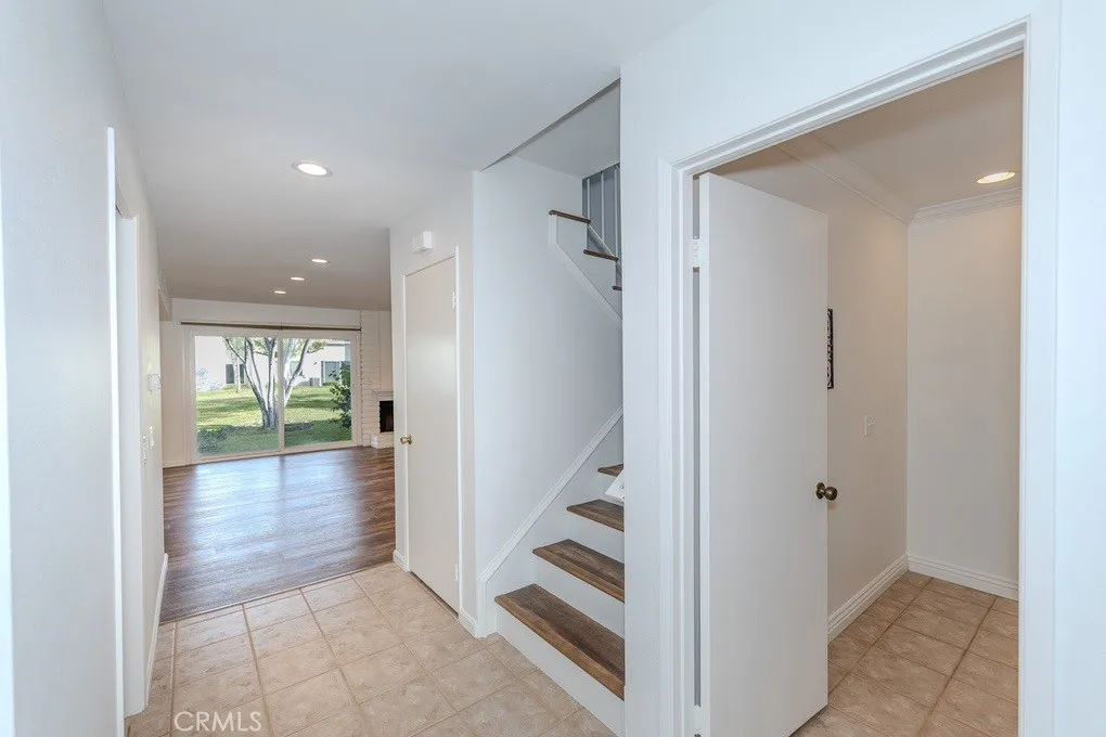 5559 E Vista Del Dia, Anaheim, California 92807 home-pic-6