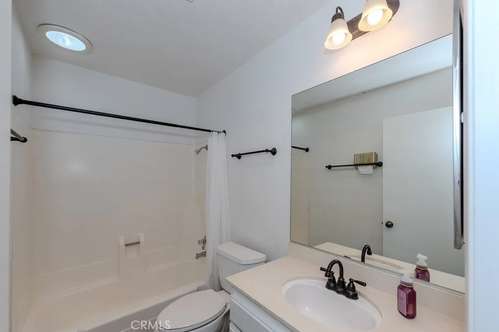 5559 E Vista Del Dia, Anaheim, California 92807 home-pic-30