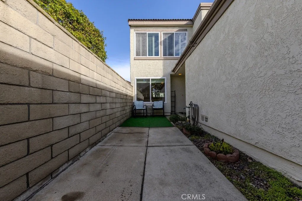 5559 E Vista Del Dia, Anaheim, California 92807 home-pic-3
