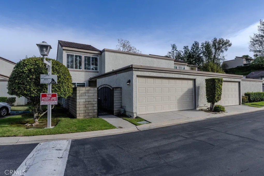 5559 E Vista Del Dia, Anaheim, California 92807 home-pic-2