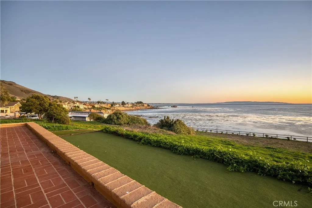 129 Park Place, Pismo Beach, California 93449 home-pic-17