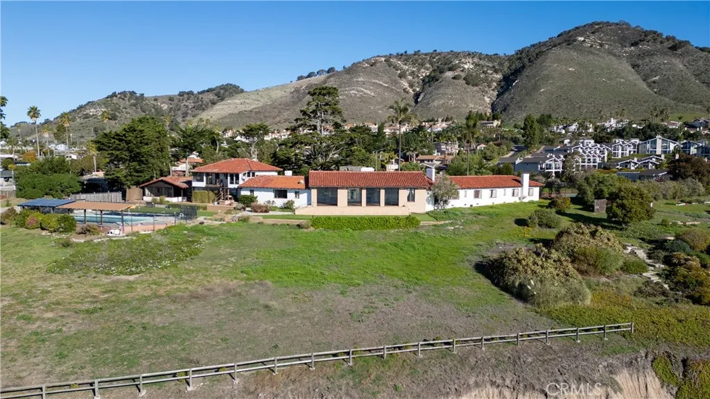 129 Park Place, Pismo Beach, California 93449 home-pic-37