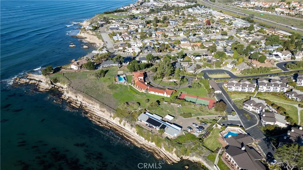 129 Park Place, Pismo Beach, California 93449 home-pic-40