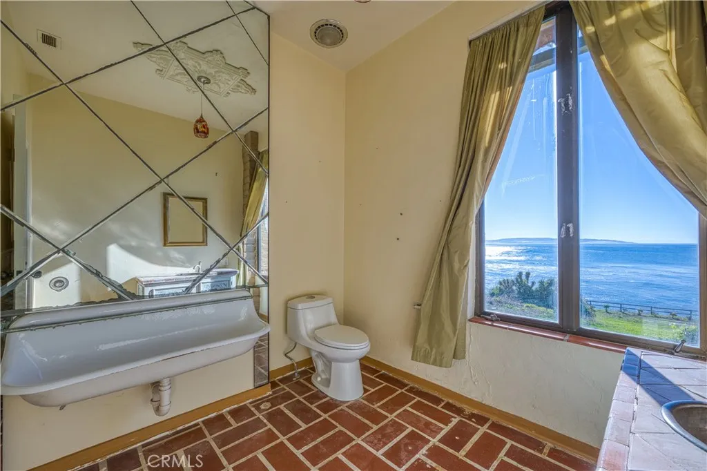 129 Park Place, Pismo Beach, California 93449 home-pic-16