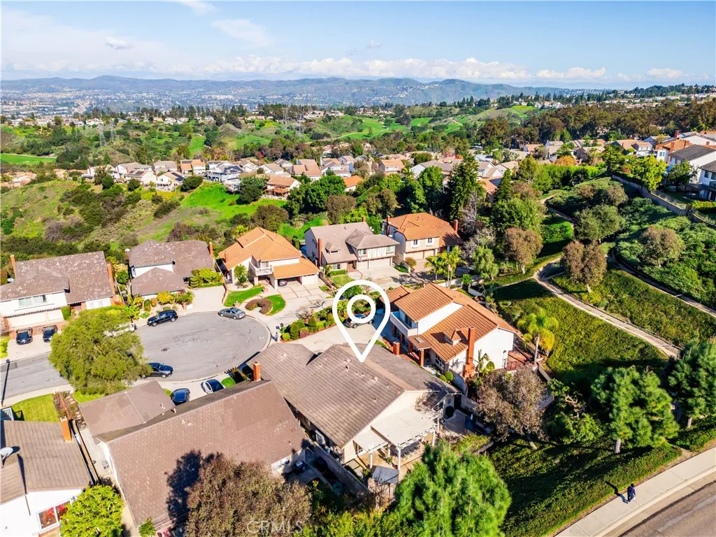 6430 E Oakview Lane, Anaheim Hills, California 92807 home-pic-38
