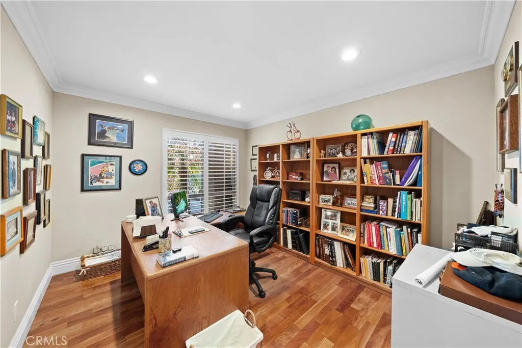 6430 E Oakview Lane, Anaheim Hills, California 92807 home-pic-18