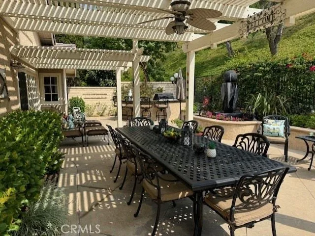 6430 E Oakview Lane, Anaheim Hills, California 92807 home-pic-4
