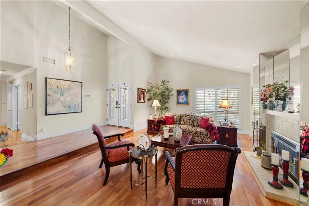 6430 E Oakview Lane, Anaheim Hills, California 92807 home-pic-6