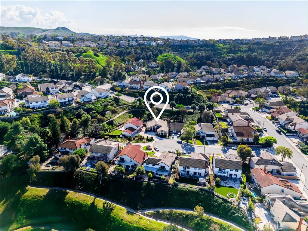 6430 E Oakview Lane, Anaheim Hills, California 92807 home-pic-41