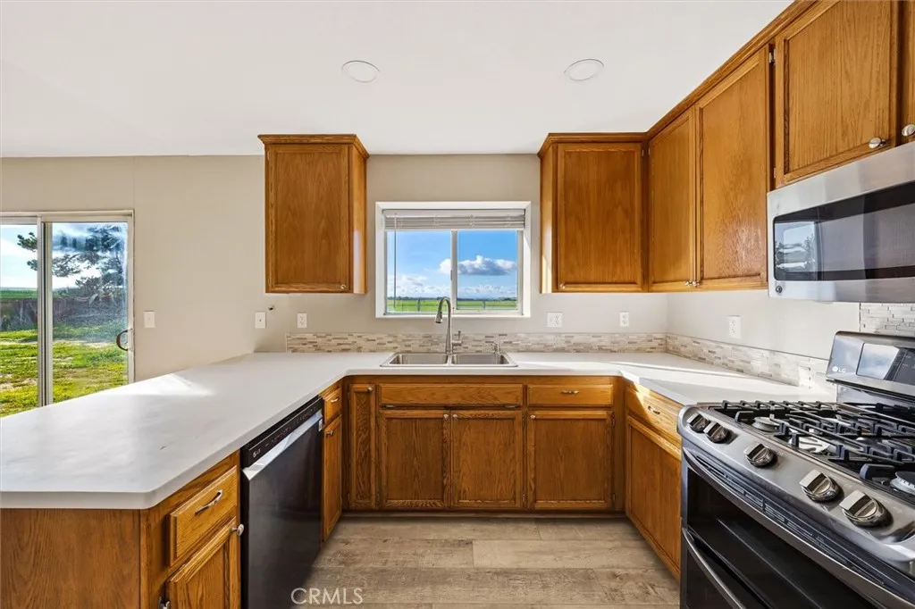 122 Mesa Grande Drive, Shandon, California 93461 home-pic-12