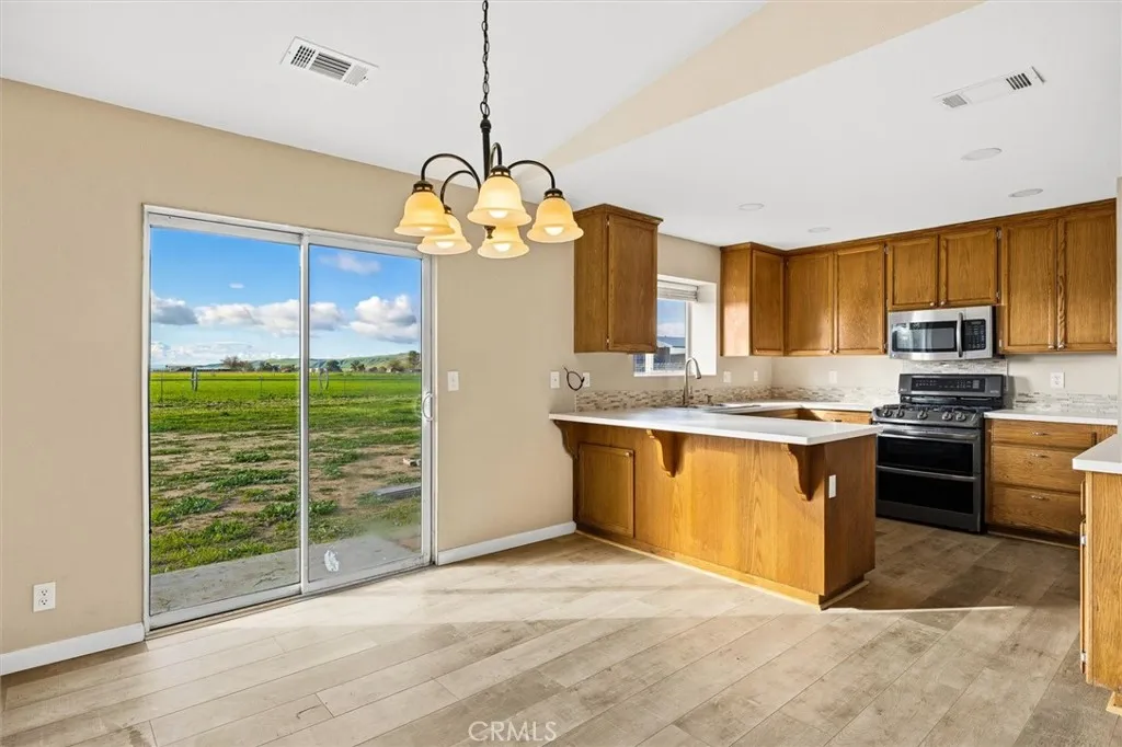 122 Mesa Grande Drive, Shandon, California 93461 home-pic-9