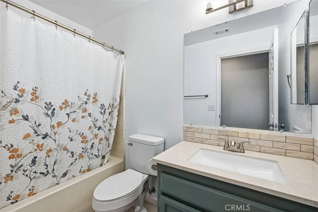 122 Mesa Grande Drive, Shandon, California 93461 home-pic-22
