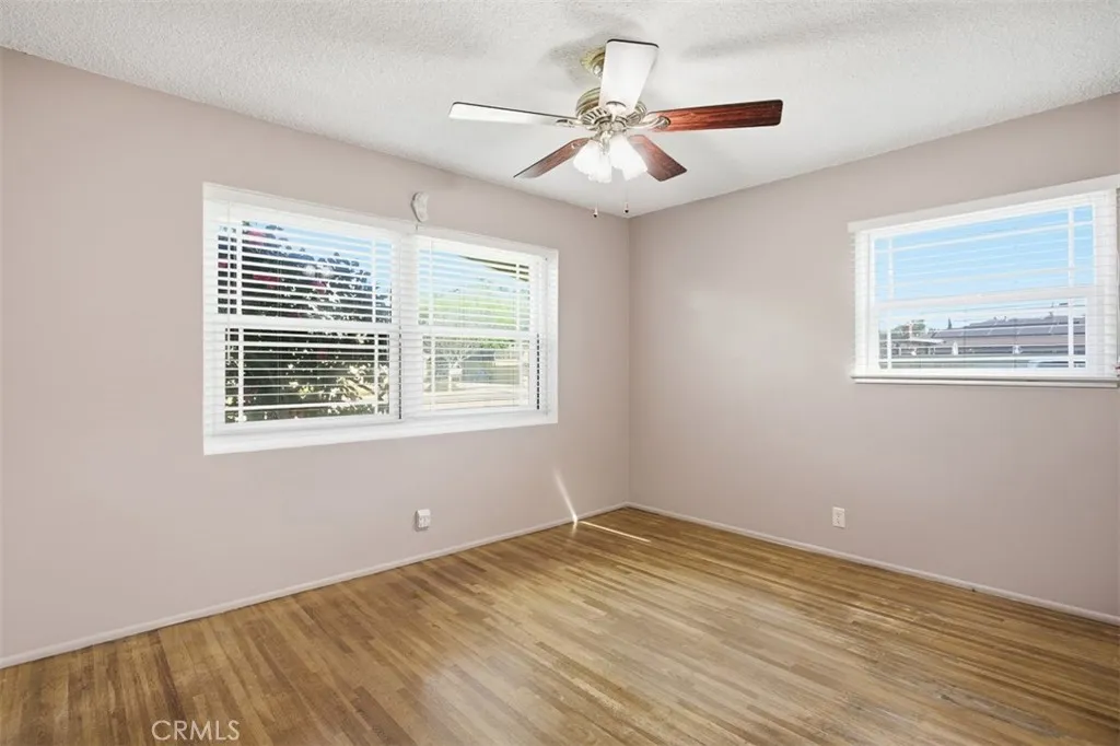 128 W Ghent Street, Glendora, California 91740 home-pic-23