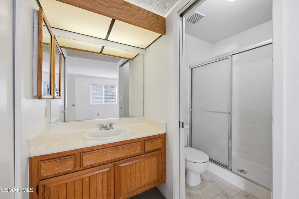 20342 Rue Crevier 613, Canyon Country, California 91351 home-pic-18